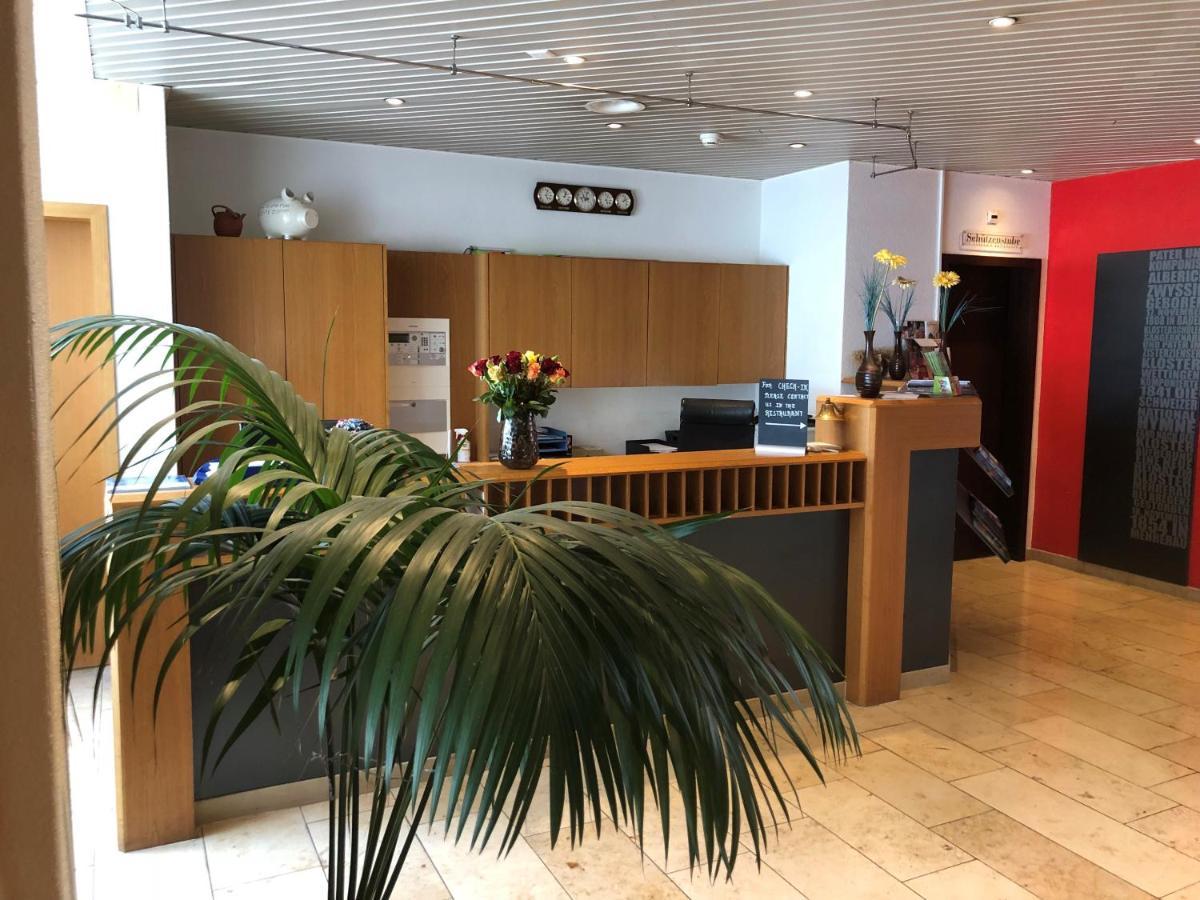 Zys Hotel Wettingen Eksteriør billede